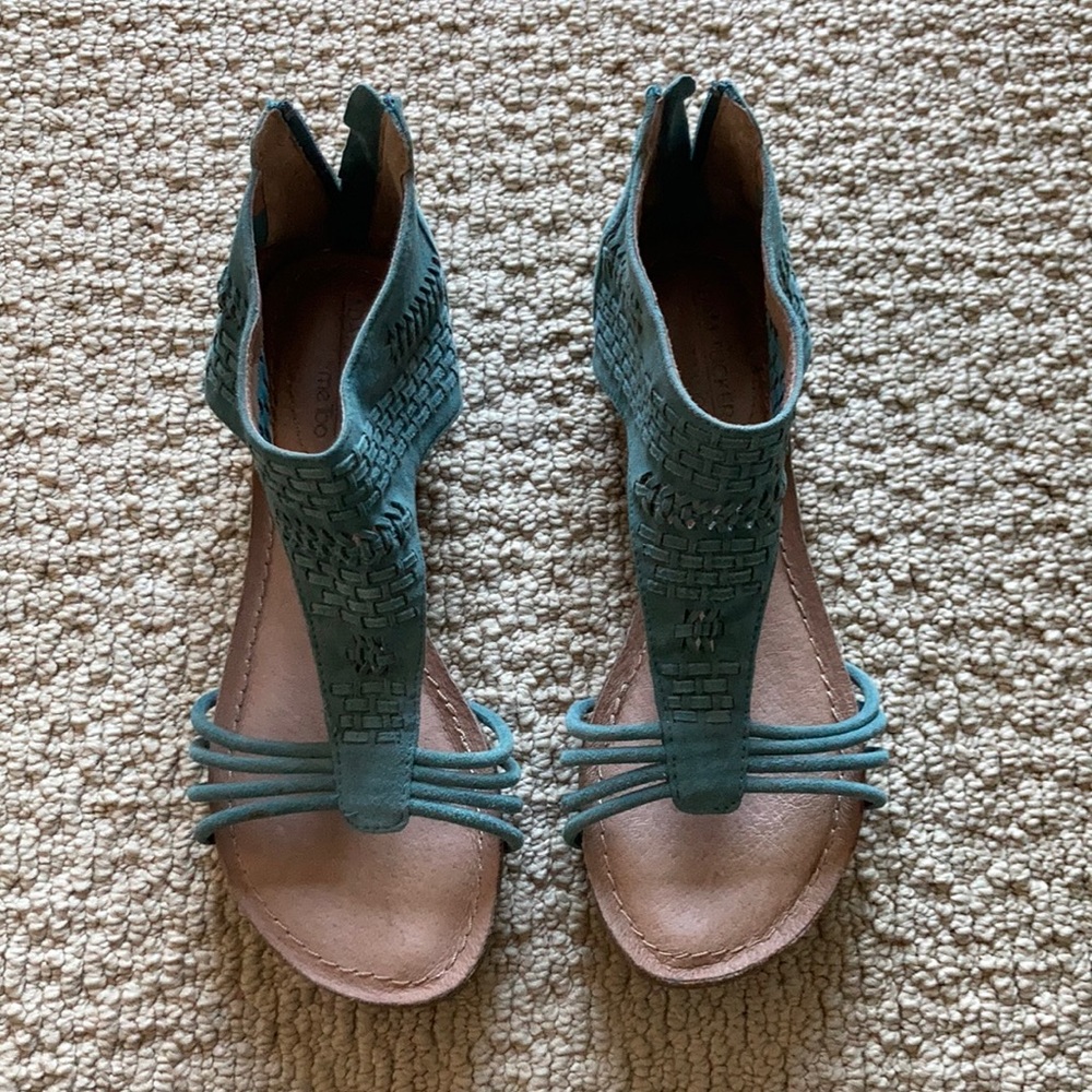 Adam tucker pastel blue flat sandals with design
